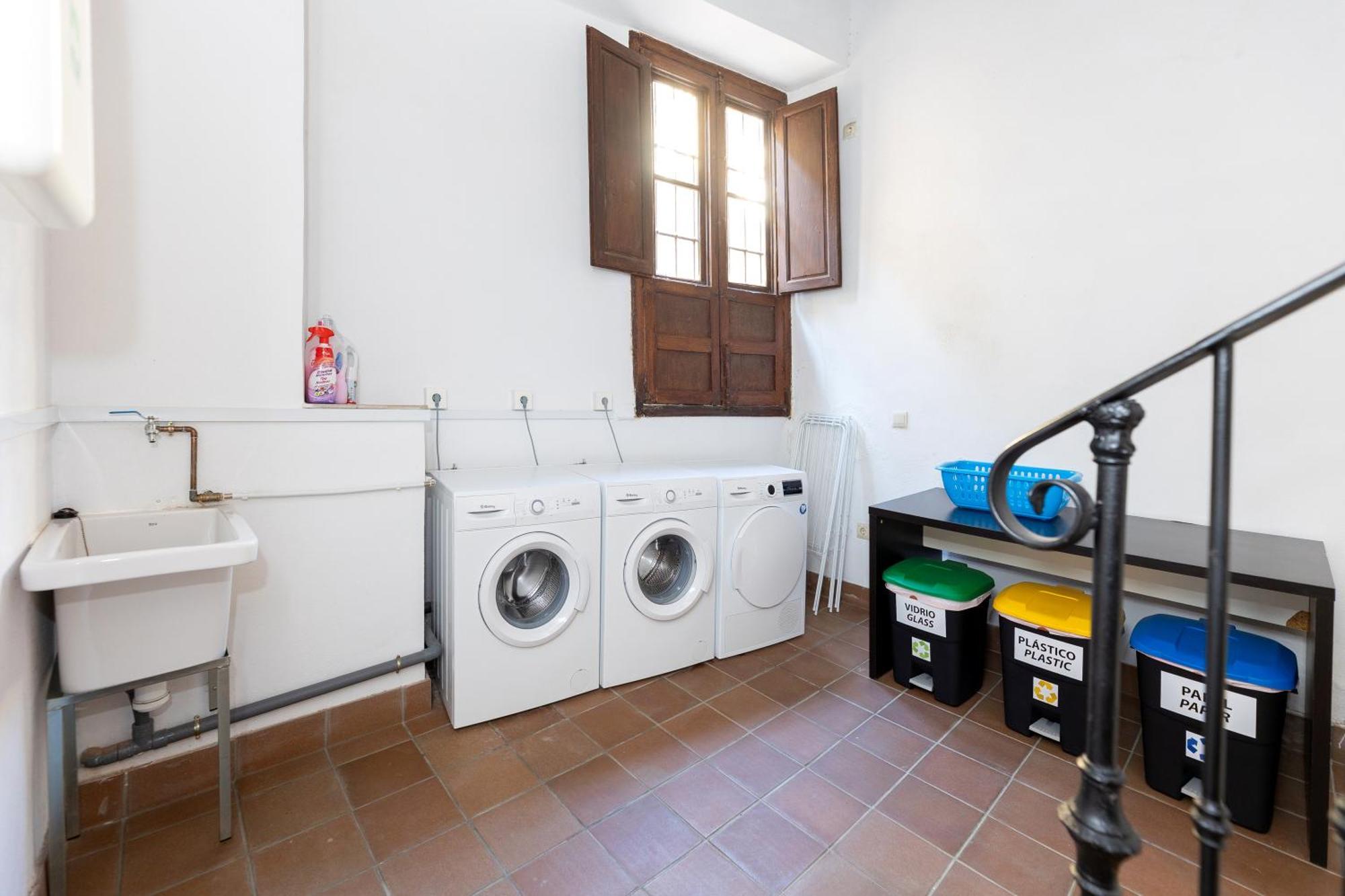 Apartamentos En Pleno Centro, Aljibe Rodrigo Del Campo 1A Granada Ngoại thất bức ảnh